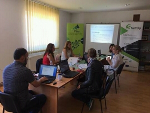 Academia StartUp - &icirc;nt&acirc;lnire &icirc;n Skrad