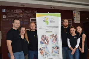 Az első l&eacute;p&eacute;s Afrika fel&eacute;, &ouml;nk&eacute;nteseink elők&eacute;sz&uuml;letei Amarante v&aacute;ros&aacute;ban