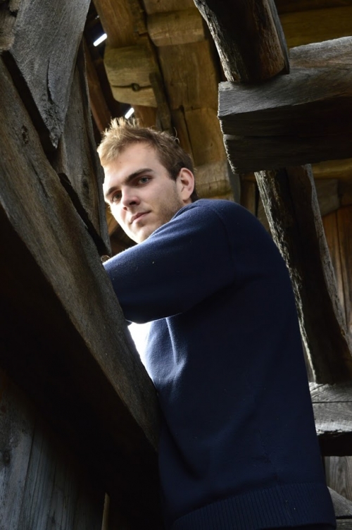 Kereszt&uacute;ri &ouml;nk&eacute;ntes portr&eacute;k: Sandijs Silins