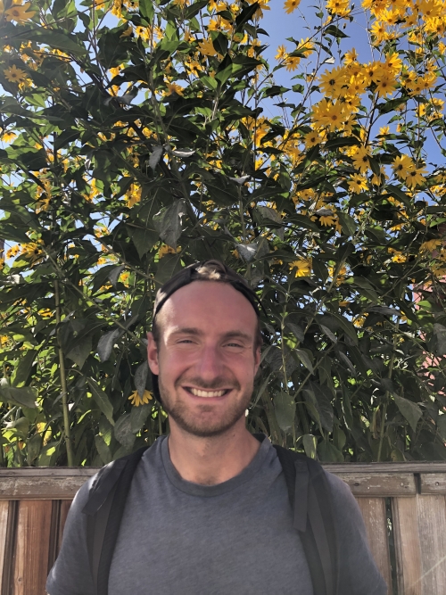 Meet our fifth volunteer: Niko!